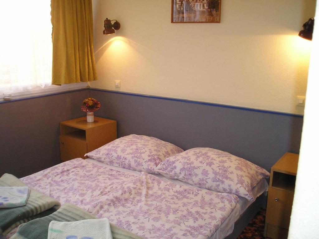 Rev Szallo Balaton Hotel Szantod Room photo